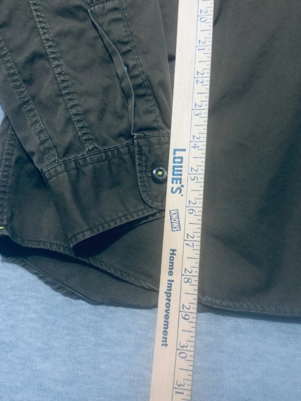 American Eagle Outfitters Shirt Men’s L/G Slim Fit Green Button-Up Pockets